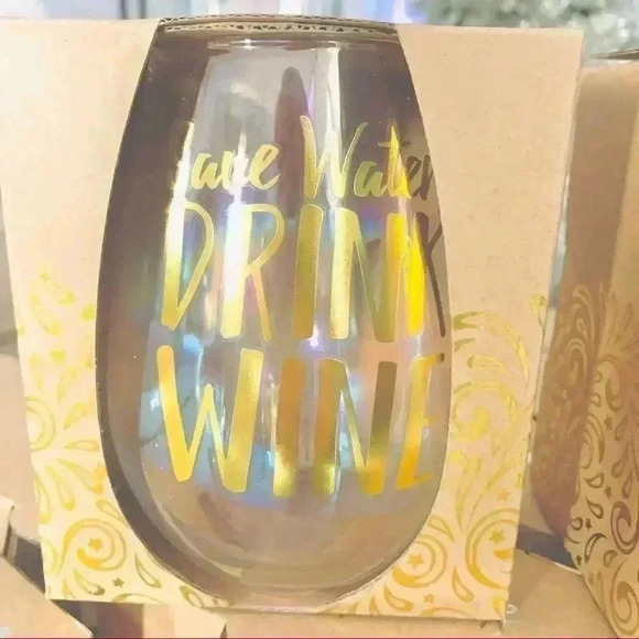 1 Wit & Whimsy Stemless Wine Glass (30oz) NIB - Picture 2 of 3